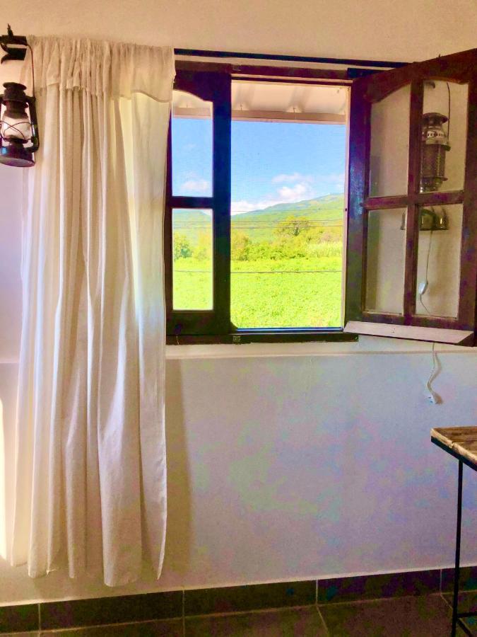Hostal Los Faroles Chicoana Екстер'єр фото